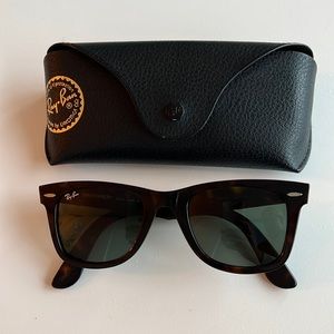 Ray Ban Wayfarer Sunglasses